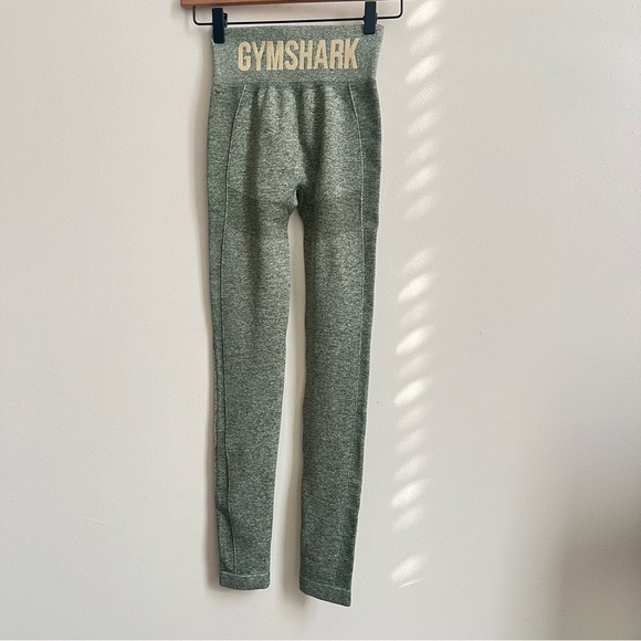 Gymshark Vital Seamless 7/8 Legging Workout Set Green XS NWT - Picture 4 of 5